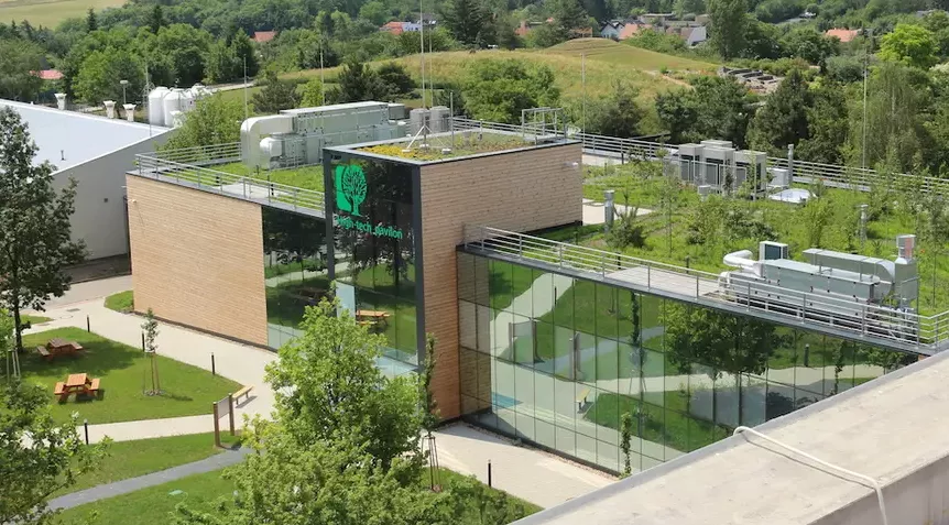 THE CZECH UNIVERSITY OF LIFE SCIENCES IN PRAGUE